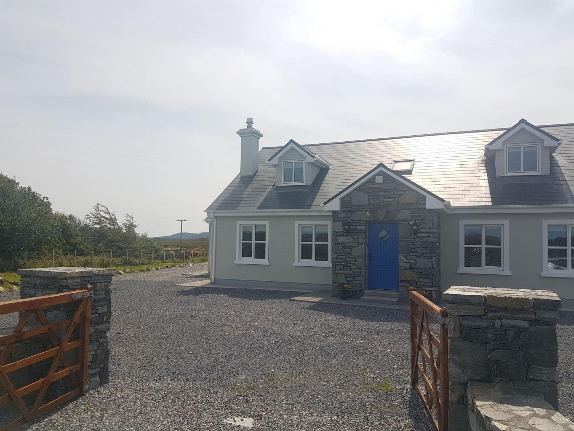 Hillside House Villa Ballinaboy Exterior photo